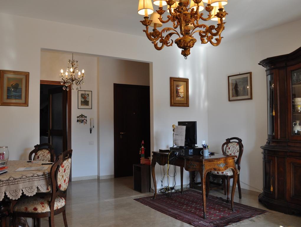 B&B Pergolesi เวโรนา ภายนอก รูปภาพ