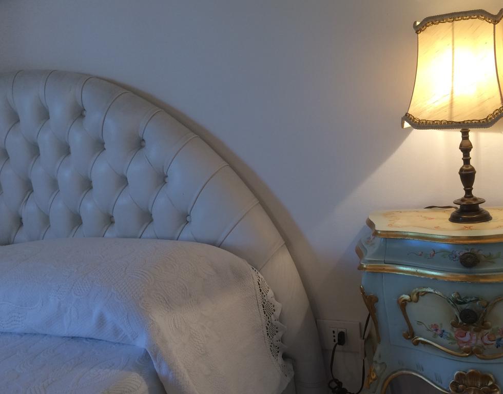 B&B Pergolesi เวโรนา ภายนอก รูปภาพ